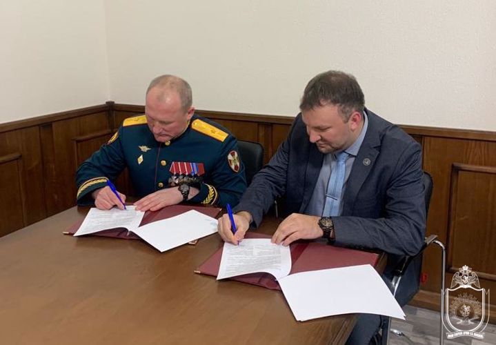 Расширение сотрудничества между военным институтом и образовательными организациями города