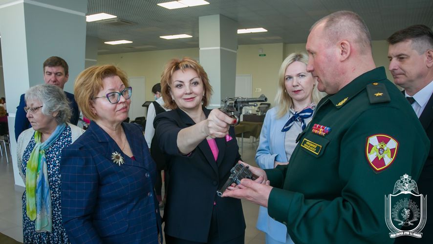 Проведение Межвузовской научной интеллектуальной игры, посвященной 77-й годовщине Победы советского народа  в Великой Отечественной войне  «Культурно-исторический образ России»