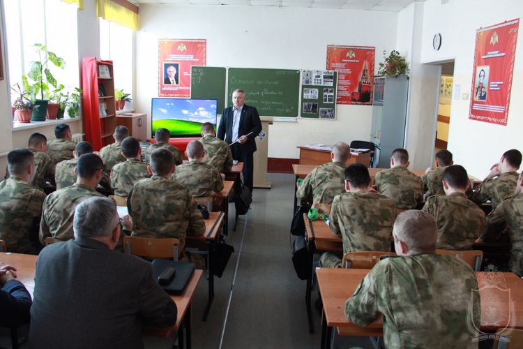 Проведено показное занятие по дисциплине «Организация военно-политической (политической) работы»