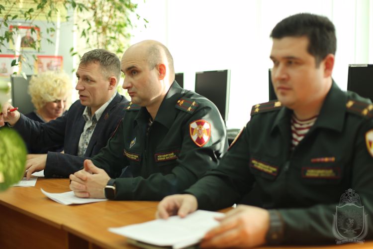 Организован межкафедральный круглый стол об истории военного института