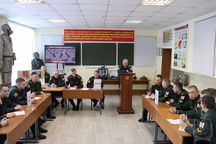 Проведена викторина об оружии массового поражения