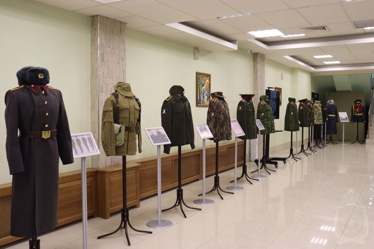 В Новосибирске прошло торжественное мероприятие, посвященное 52-ой  годовщине со Дня образования Новосибирского военного института  Росгвардии