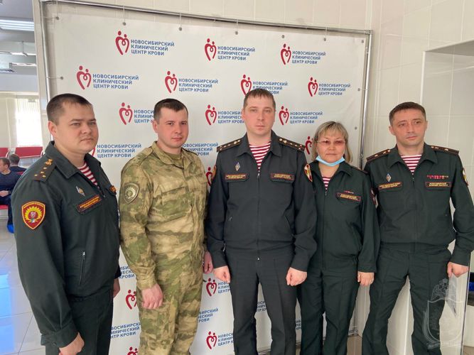 Военнослужащие Новосибирского военного института   приняли участие в донорской акции