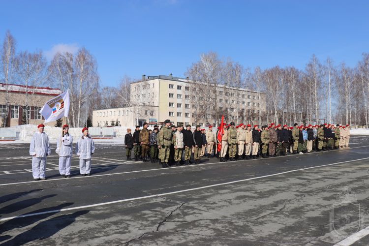 В Новосибирском военном институте прошел сбор военно-патриотических клубов