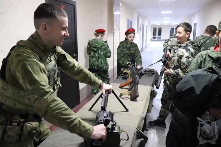 В Новосибирском военном институте прошел сбор военно-патриотических клубов