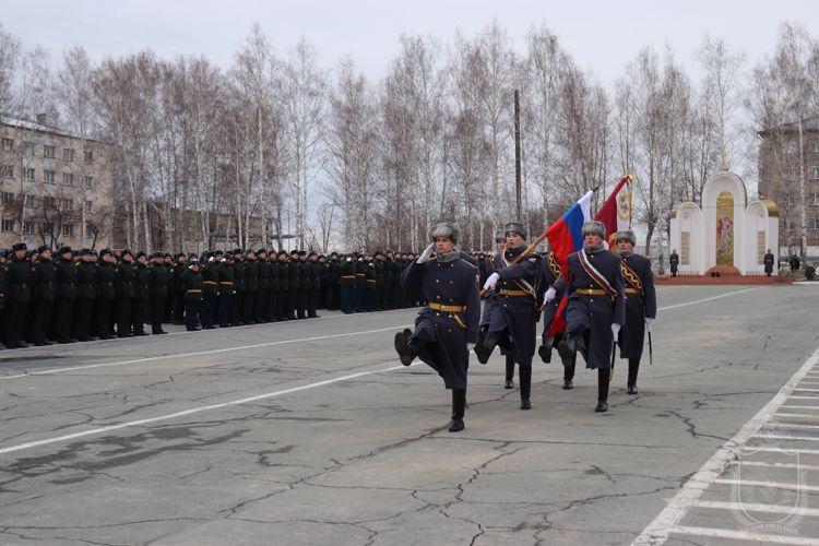 В Новосибирском военном ордена Жукова институте имени генерала армии И.К. Яковлева войск национальной гвардии отметили День войск национальной гвардии