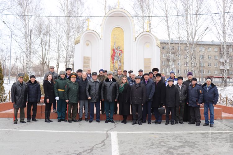 В Новосибирском военном ордена Жукова институте имени генерала армии И.К. Яковлева войск национальной гвардии отметили День войск национальной гвардии