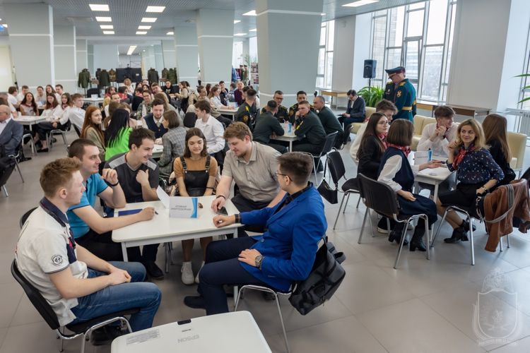 Проведена научная интеллектуальная игра, посвящённая годовщине Победы в Великой Отечественной войне