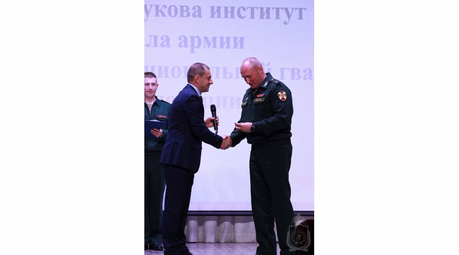 Подписание соглашения о сотрудничестве между МАОУ «СОШ №219» и НВИ