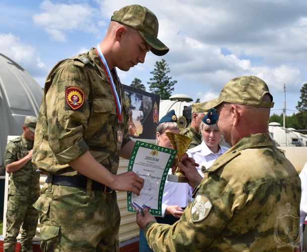 На базе учебного центра «Стеклянка» Иркутской области прошел Чемпионат Росгвардии по стрельбе из боевого ручного стрелкового оружия