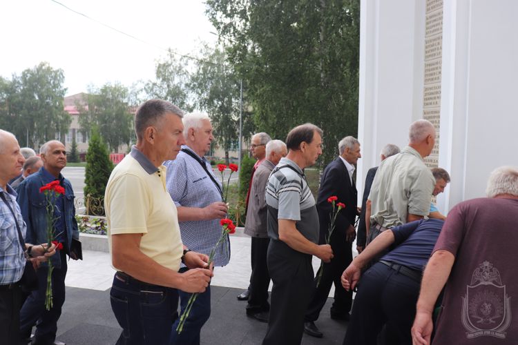 8 июля на территории Новосибирского военного института проведена встреча выпускников 1978, 1983, 1988 и 1993 годов