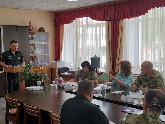 В военном институте прошли государственные аттестационные испытания выпускников адъюнктуры