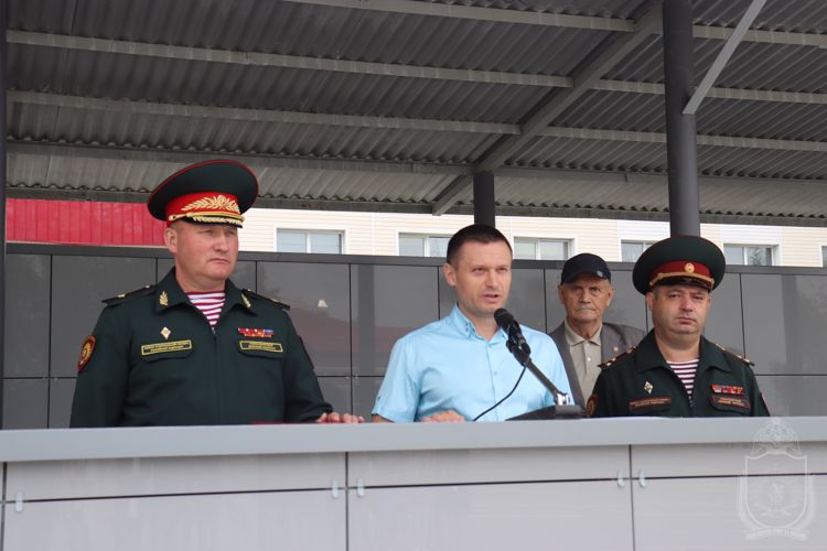 1 июля на территории Новосибирского военного института проведена встреча выпускников 2 батальона 2003 года выпуска