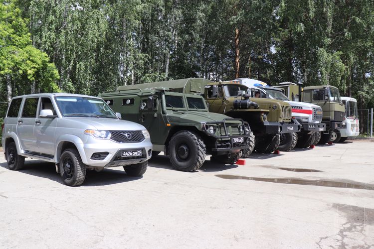 НВИ совместно с Федерацией бокса НСО провели спортивный  военно-патриотический «Фестиваль бокса»