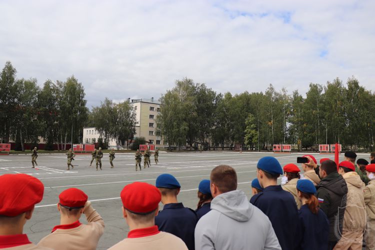 В Новосибирском военном институте прошла церемония закрытия  региональных соревнований «Полигон твоих возможностей»