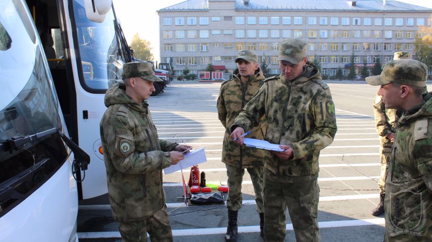 ТЕХНИЧЕСКИЙ ОСМОТР МАШИН ПРЕДНАЗНАЧЕННЫХ ДЛЯ ПЕРЕВОЗКИ ЛЮДЕЙ, КРУПНОГАБАРИТНЫХ И ОПАСНЫХ ГРУЗОВ ВОЕННОГО ИНСТИТУТА