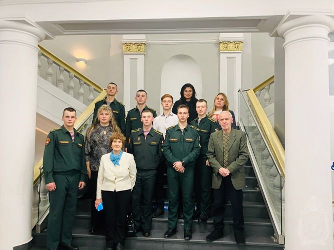 Курсанты военно-научного общества приняли участие в региональном научном семинаре