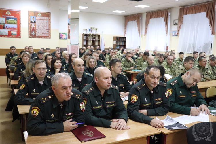 Проведена  техническая конференция с водителями и владельцами личного транспорта института 