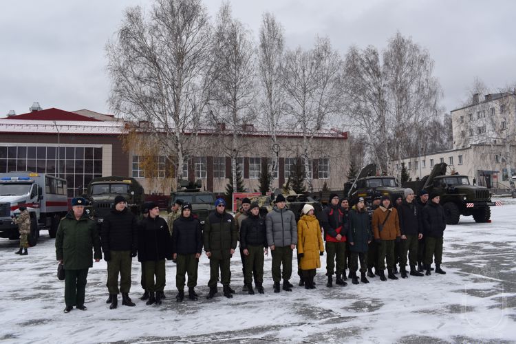 В военном институте провели «День призывника»