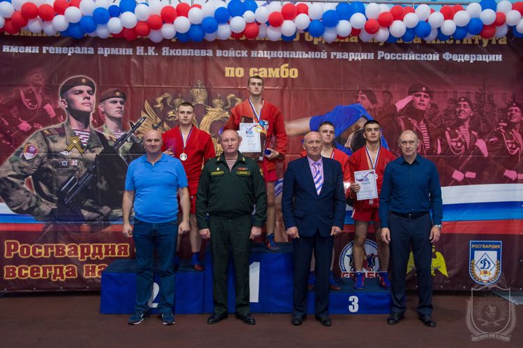 В Сибирской Академии самбо прошёл Чемпионат Новосибирского военного института по самбо и боевому самбо