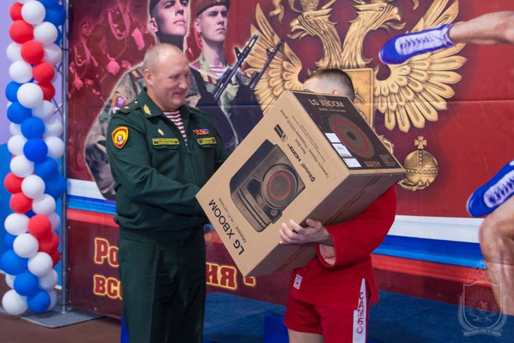 В Сибирской Академии самбо прошёл Чемпионат Новосибирского военного института по самбо и боевому самбо