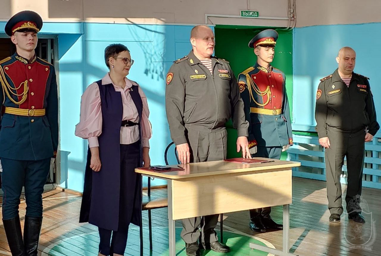 Подписание соглашения о сотрудничестве между МБОУ «СОШ № 66» и НВИ