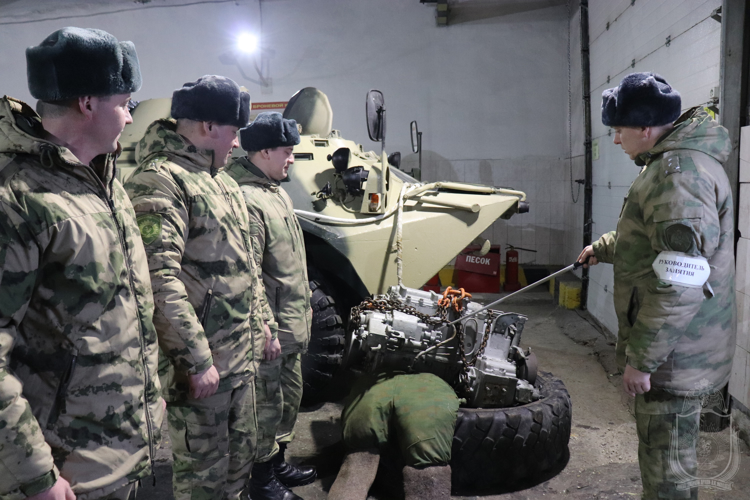 В Новосибирском военном институте начался зимний период подготовки