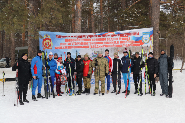 Прошел Чемпионат военного института по лыжным гонкам
