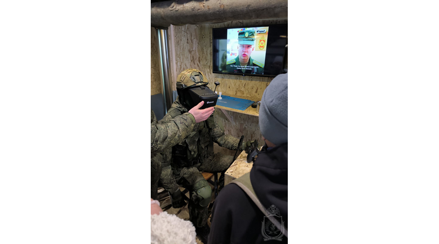 Военнослужащие Новосибирского военного института приняли участие в агитационно-пропагандисткой акции «Сила в правде!»