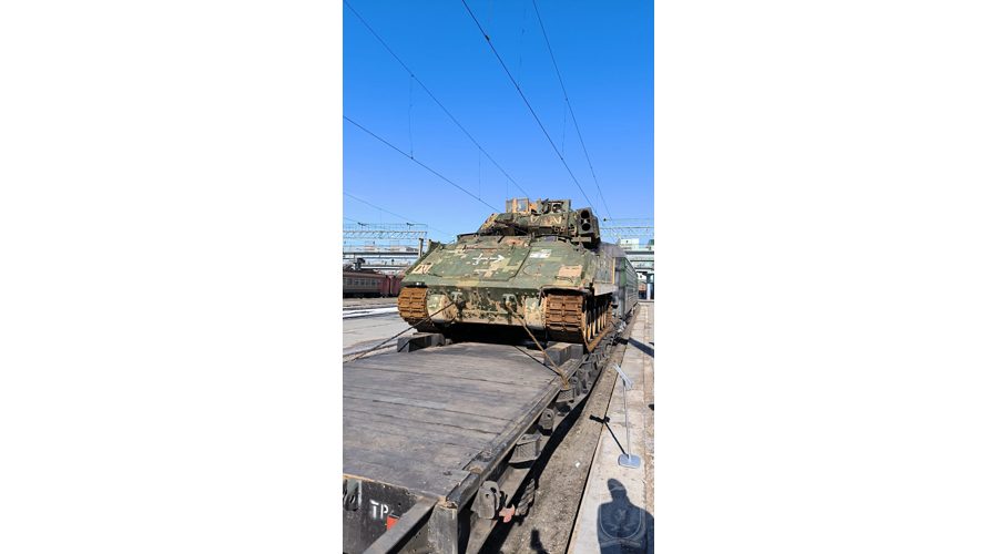 Военнослужащие Новосибирского военного института приняли участие в агитационно-пропагандисткой акции «Сила в правде!»