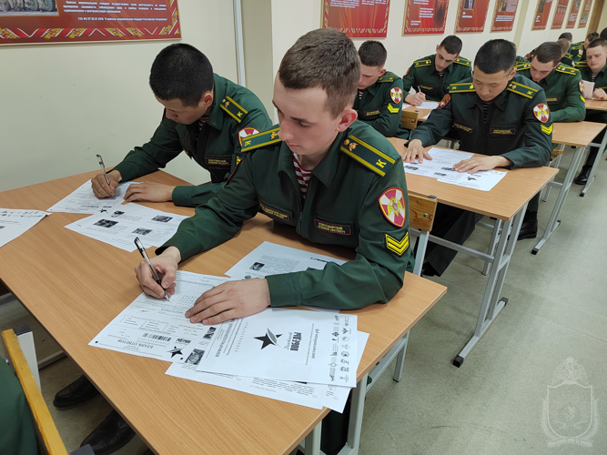 ВОЕННОСЛУЖАЩИЕ ВОЕННОГО ИНСТИТУТА ПРИНЯЛИ УЧАСТИЕ В ДИКТАНТЕ ПОБЕДЫ