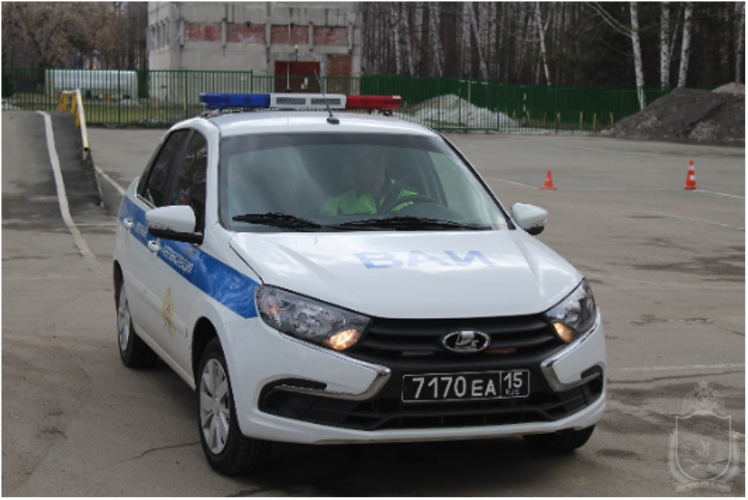 Инспектора ВАИ НВИ ВНГ прошли обучение по контраварийной подготовке