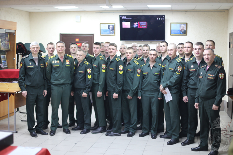 В военном институте проведен творческий военно-исторический конкурс макетов-экспозиций