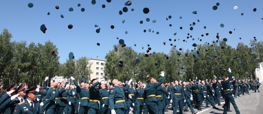 В Новосибирском военном институте состоялся 48-й выпуск молодых офицеров