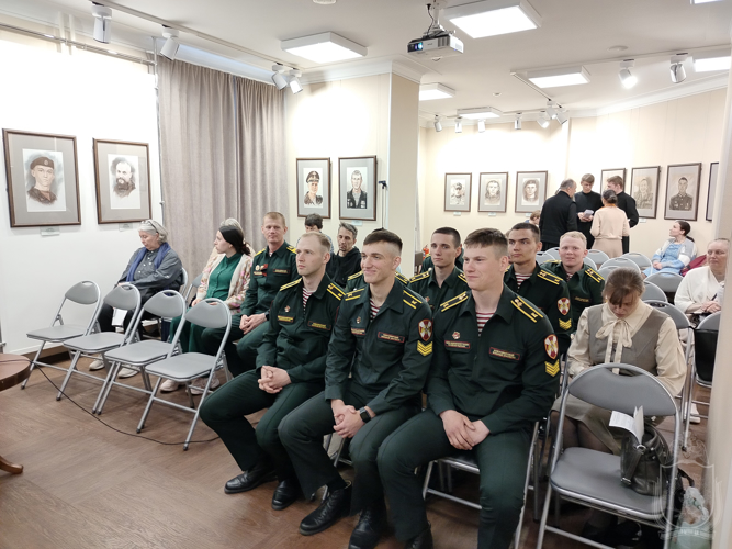 Курсанты военно-научного общества приняли участие в межвузовской научно-просветительской конференции, посвящённой академической живописи XIX века