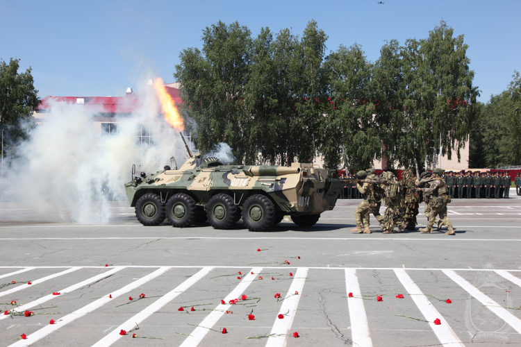 В Новосибирском военном институте состоялся 48-й выпуск молодых офицеров