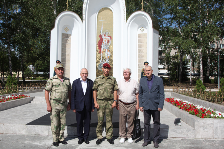 Новосибирский военный институт посетил председатель  Совета ветеранов войск правопорядка