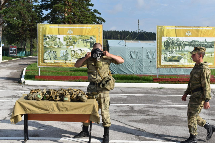 В военном институте проводился спортивный праздник посвящённый «Дню физкультурника»