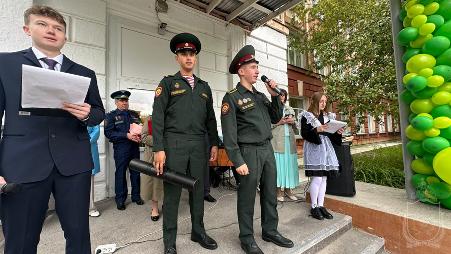 В Новосибирском военном институте отметили День знаний