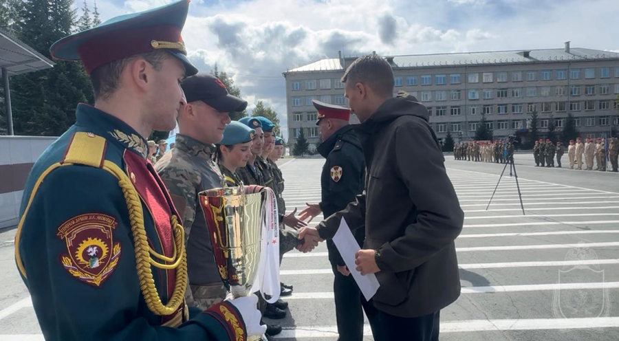В Новосибирском военном институте прошла церемония закрытия региональных соревнований «Полигон твоих возможностей»