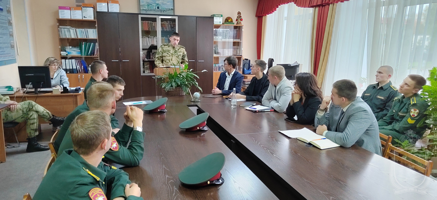 На базе НВИ проведен межвузовский научно-практический семинар