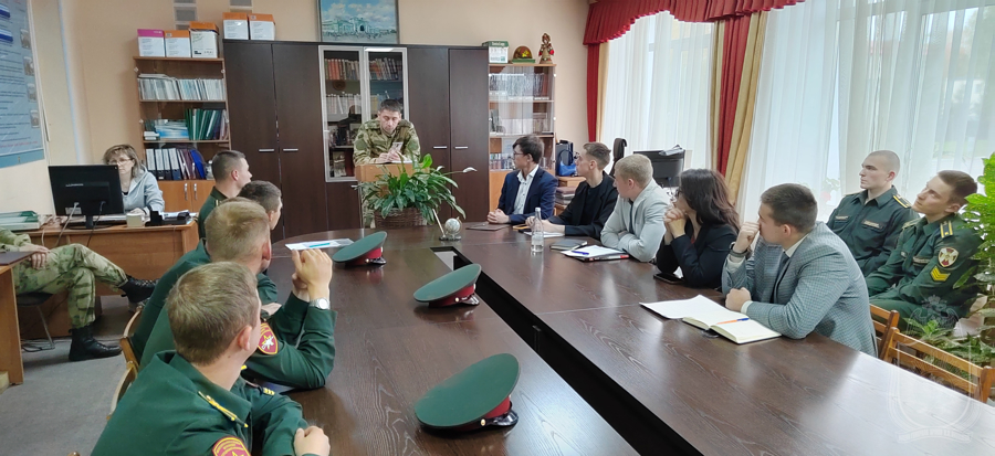 На базе НВИ проведен межвузовский научно-практический семинар