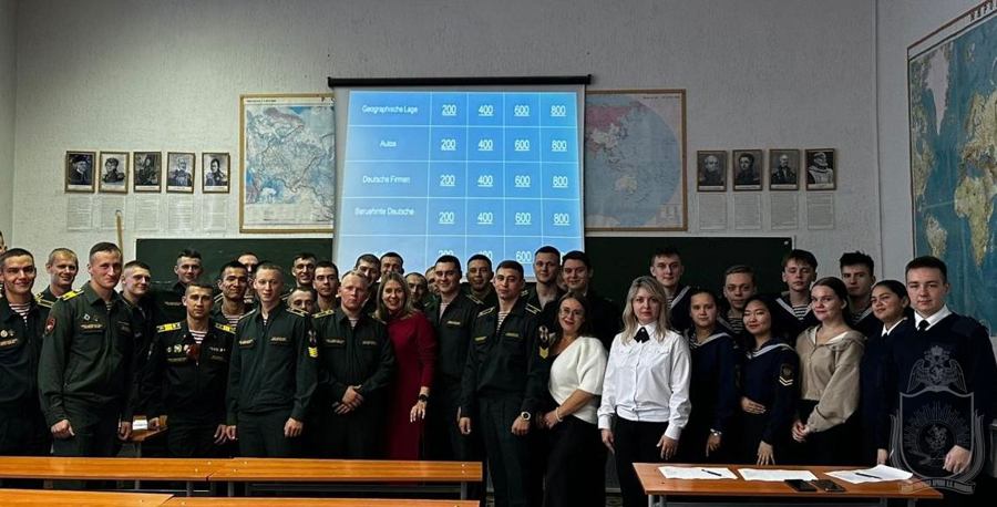 Курсанты военно-научного общества приняли участие в межвузовской интеллектуальной викторине