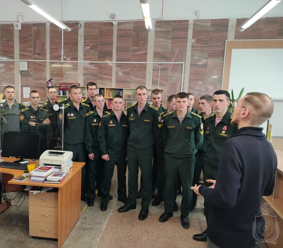 Курсанты военно-научного общества приняли участие в научно-исторической викторине
