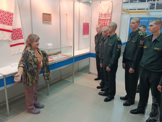 Курсанты военно-научного общества приняли участие в научном семинаре о культуре народов России