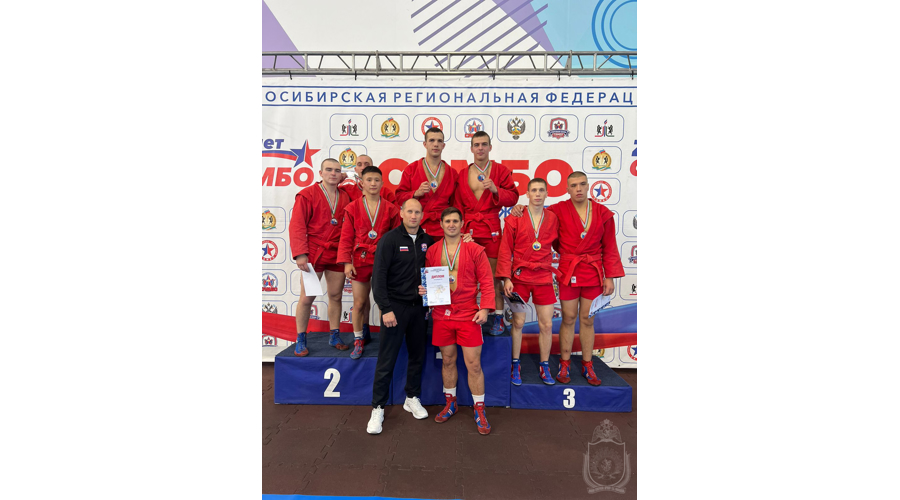 В спортивном комплексе «Сибирская академия самбо» прошел Чемпионат Новосибирской области по самбо среди мужчин