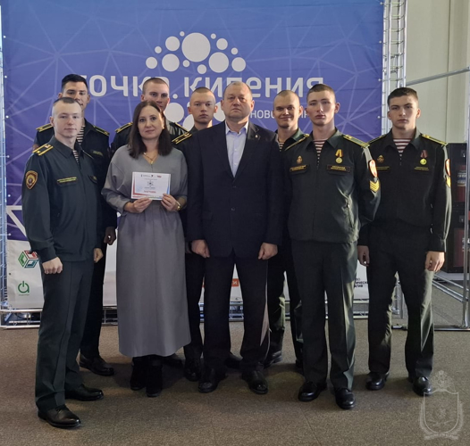 Курсанты военного института приняли участие в форуме ученые Сибири