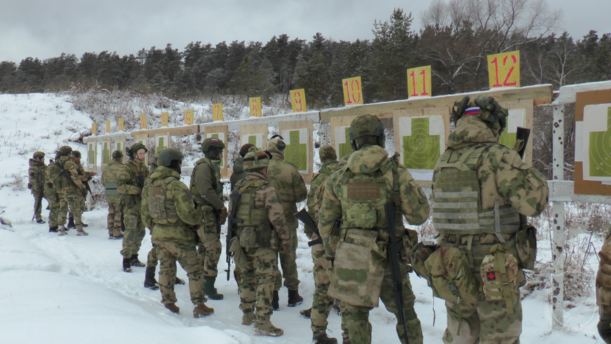 С офицерами военного института проведены учебно-методические сборы по тактико-огневой подготовке