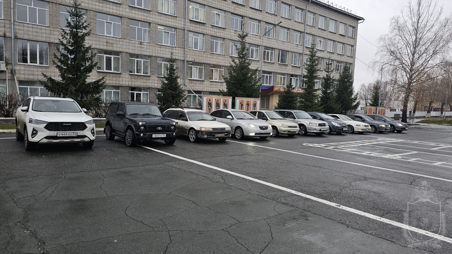 В военном институте проведен профилактический осмотр личного транспорта военнослужащих подразделений обеспечения