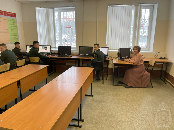 Курсанты военного института впервые приняли участие в географическом диктанте